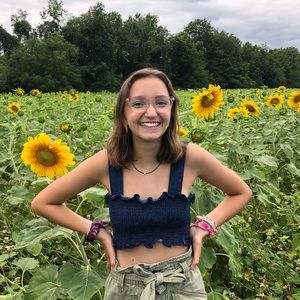 Meet your Posher, Annette